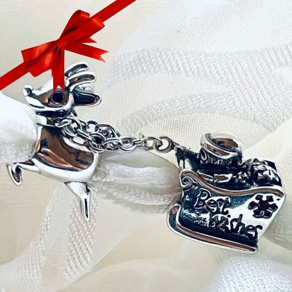 🎅 NWOT Santa Sleigh & Reindeer  Charm – Christmas 🦌 - Picture 1 of 15